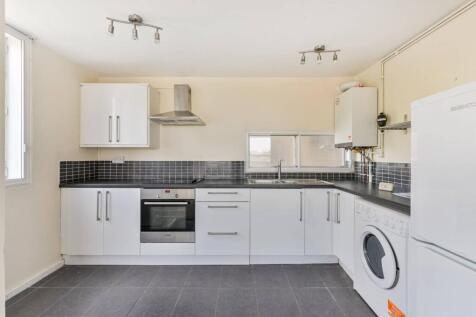 Lower Mortlake Road, North Sheen... 2 bed flat for sale