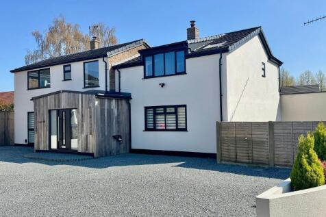 Lammas Way, Ampthill, Bedfordshire... 5 bed detached house for sale