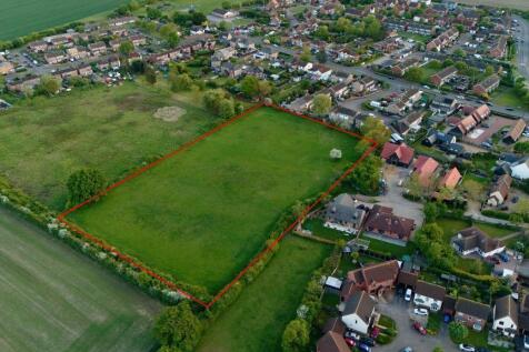 Manor Way, Cotton End, Bedfordshire... Detached house for sale