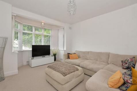 4 bedroom chalet for sale