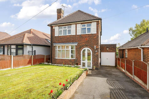 Chesterfield Road North, Mansfield... 3 bed detached house for sale