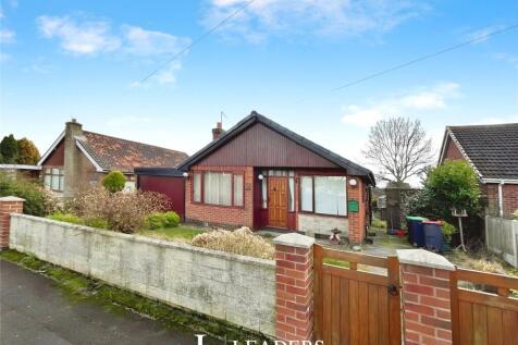 2 bedroom bungalow for sale
