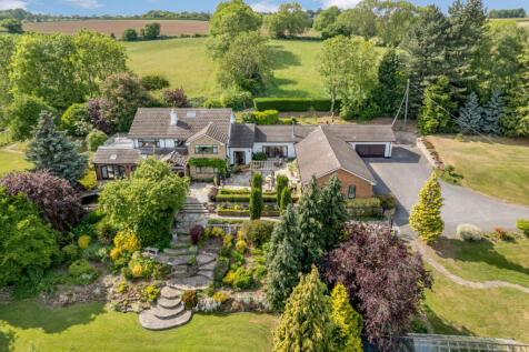 5 bedroom detached house for sale