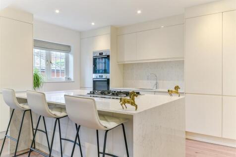 St. Monicas Road, Kingswood 2 bed apartment for sale