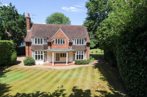 5 bedroom detached house for sale