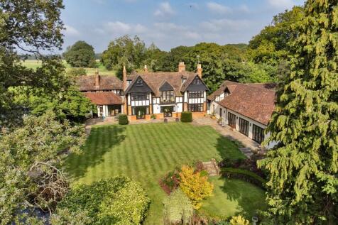 Alkham CT15 6 bed detached house for sale