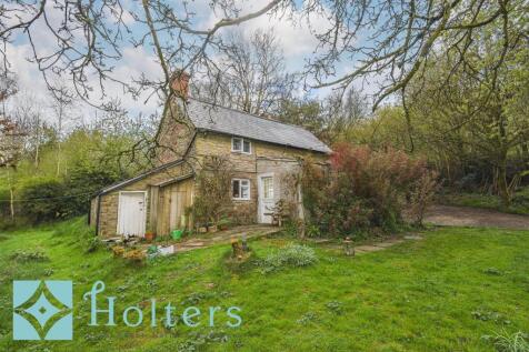 Tuffley House, Clee St. Margaret 3 bed detached house for sale