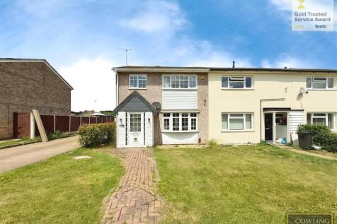 Haslemere Road, Wickford 3 bed end of terrace house for sale