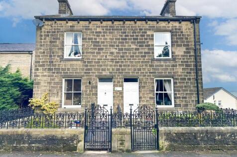 5 bedroom semi-detached house for sale