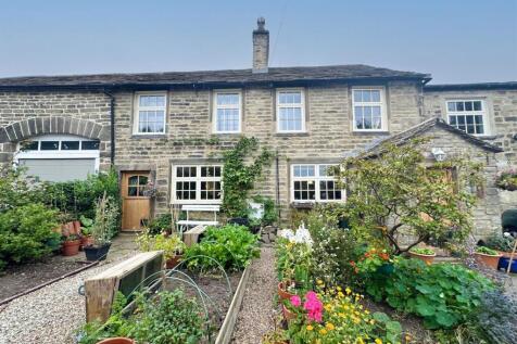 Lyon Road, Eastburn 3 bed cottage for sale