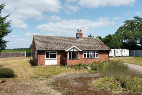 2 bedroom detached bungalow for sale