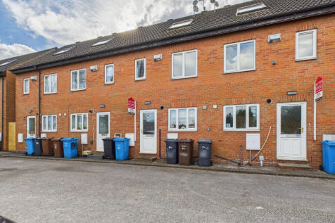 Ash Grove, Hull, HU5 1LT 4 bed terraced house for sale