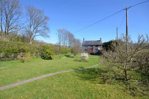 Carno 4 bed detached house for sale