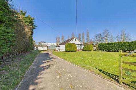 Colchester Road, Frating, Colchester... 4 bed house for sale