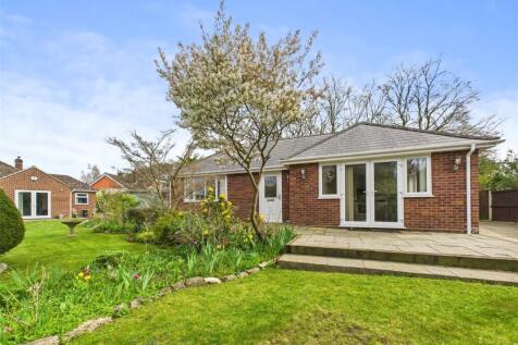 Bramley Close, Colchester, Essex, CO3 3 bed bungalow for sale