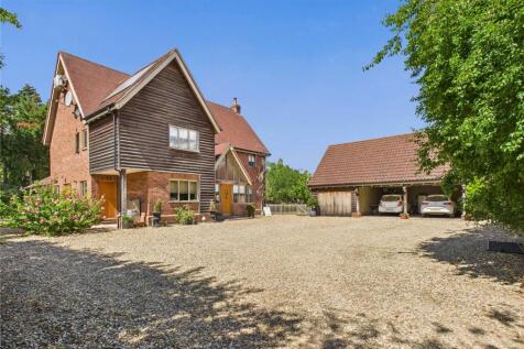 6 bedroom detached house for sale