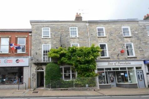 8 bedroom terraced house for sale