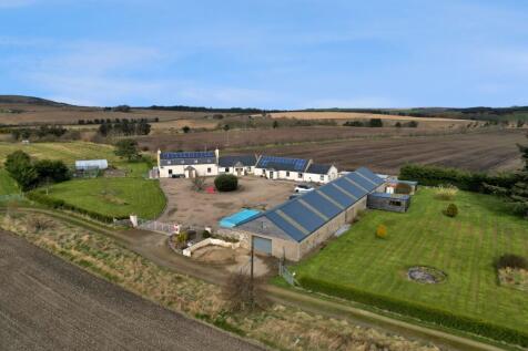 Boyndie AB45 6 bed property with land for sale