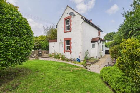2 bedroom detached house for sale