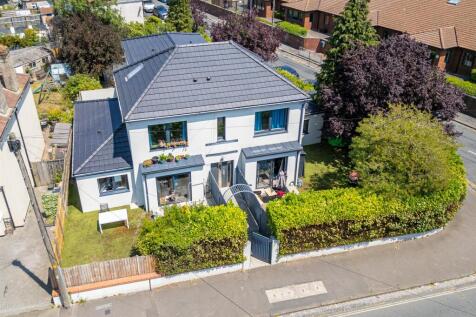 10 bedroom block of apartments for sale