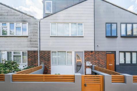 Napier Close, Deptford, London, SE8 4 bed terraced house for sale