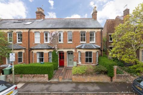 Warwick Street, Iffley Fields, Oxford 3 bed end of terrace house for sale