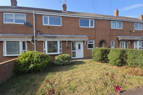 Stakeford Crescent, Stakeford 3 bed terraced house for sale