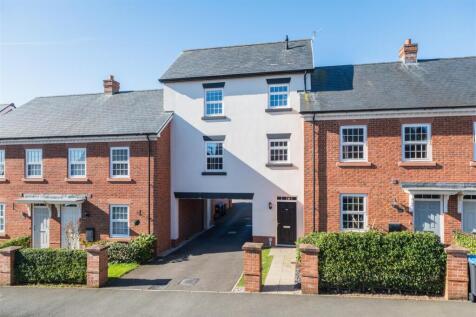 Hazelhurst Way, Tarporley 2 bed townhouse for sale
