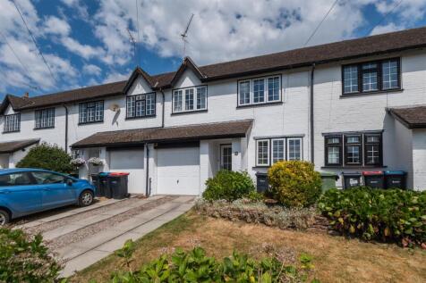 Bunbury Court, Eaton Road, Tarporley 3 bed terraced house for sale