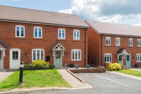 Hazelhurst Way, Tarporley 3 bed end of terrace house for sale