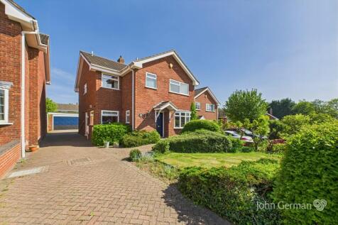 4 bedroom detached house for sale