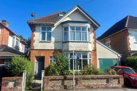 Kings Park Road, KINGS PARK, BH7 3 bed duplex for sale
