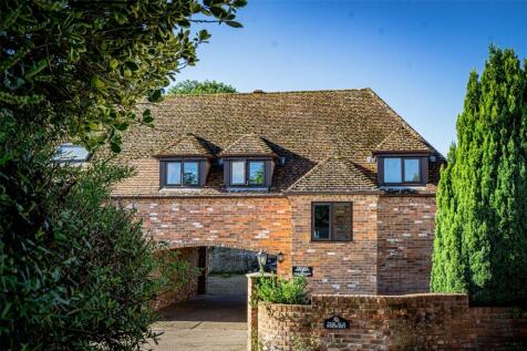 Wareham, Dorset 2 bed apartment for sale