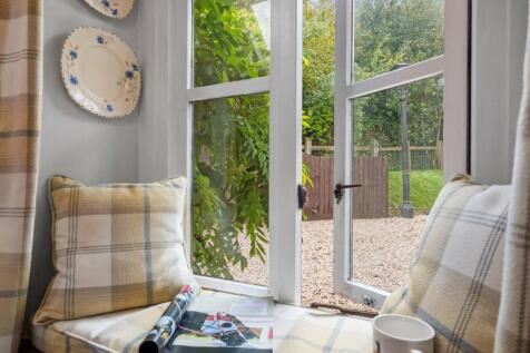 Bloxworth, Wareham 4 bed detached house for sale