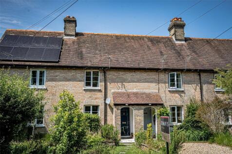 Ridge, Wareham, Dorset 2 bed terraced house for sale