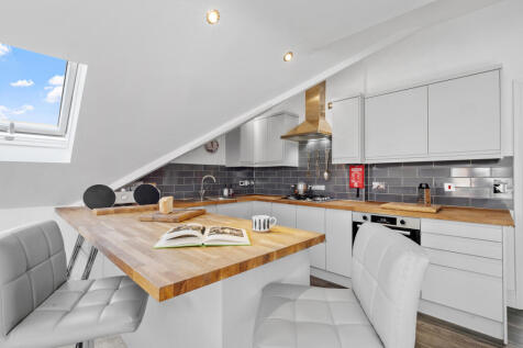 Swanage, Dorset 3 bed apartment for sale