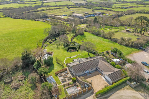 Church Knowle, Wareham, Dorset 4 bed bungalow for sale