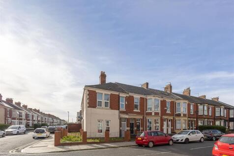 Addycombe Terrace, Heaton, Newcastle... 2 bed flat for sale