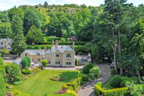 Leckhampton Hill, Cheltenham... 5 bed detached house for sale