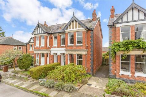 Halland Road, Cheltenham... 4 bed semi