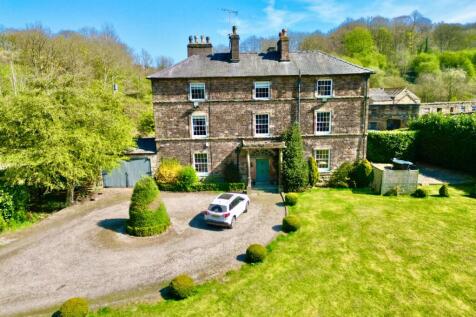 6 bedroom semi-detached house for sale