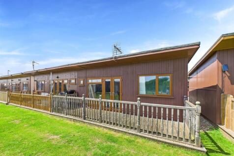 Mablethorpe Chalet Park, Mablethorpe... 2 bed chalet for sale