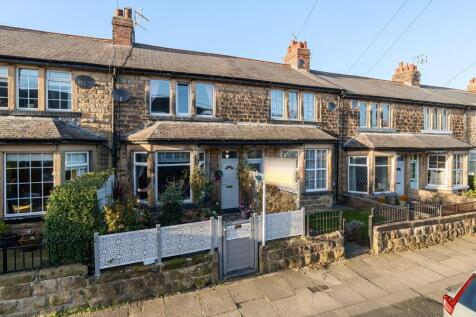 Albert Road, Harrogate, North... 2 bed terraced house for sale