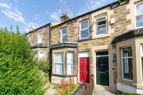 Mayfield Grove, Harrogate, North... 2 bed house for sale