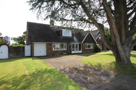4 bedroom chalet for sale