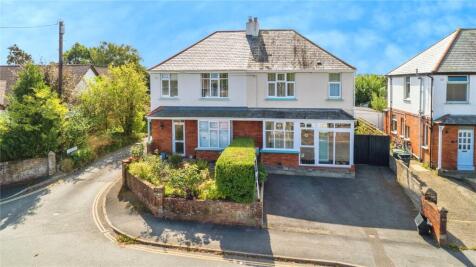 4 bedroom semi-detached house for sale