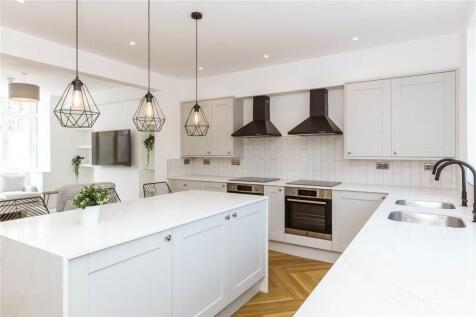 Northville Road, Northville, Bristol... 7 bed semi