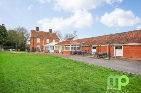 18 bedroom detached house for sale