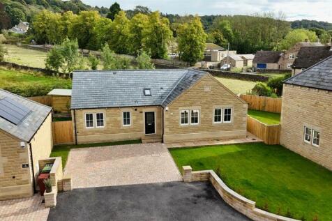 Moor Road, Ashover, Chesterfield 3 bed detached bungalow for sale