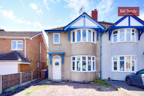 New Road, Armitage, Rugeley, WS15 3 bed semi
